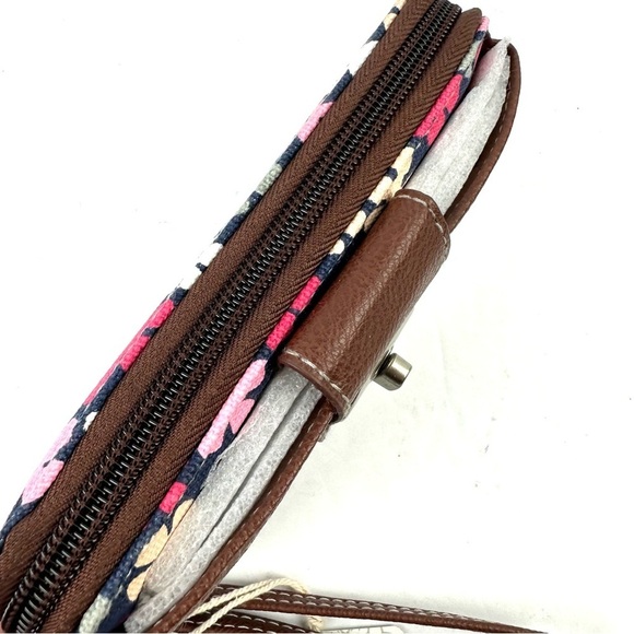 Union Bay Wristlet Wallet Cell Phone Holder Floral Canvas Brand New - Picture 3 of 6